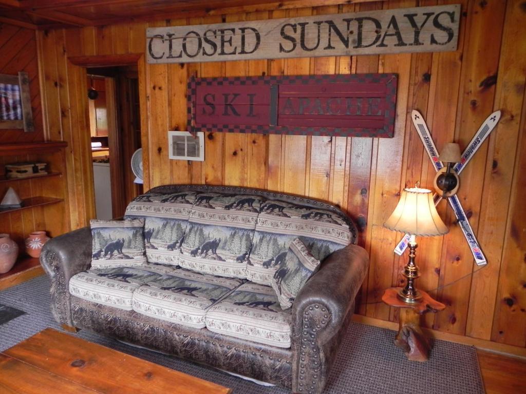 Apache Village Cabins Ruidoso Δωμάτιο φωτογραφία